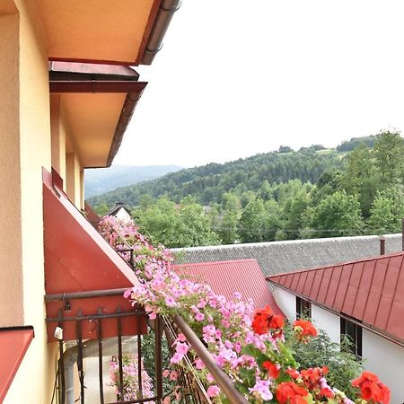 Osrodek Wypoczynkowy Jasiek Ochotnica Dolna Exterior foto